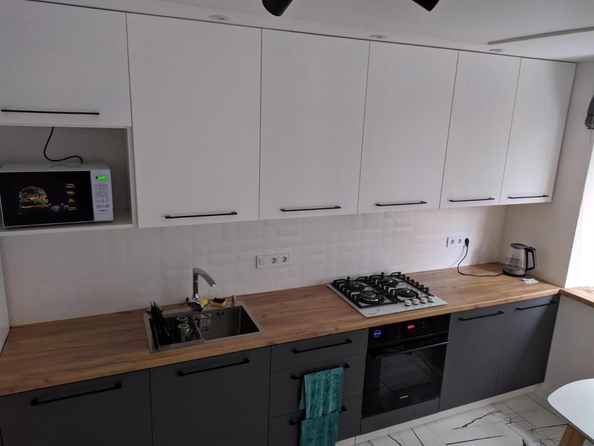 Cozy 75 apart in Center - 2х комнатная квартира в Центре Кропивницкого Кропивницкий Экстерьер фото