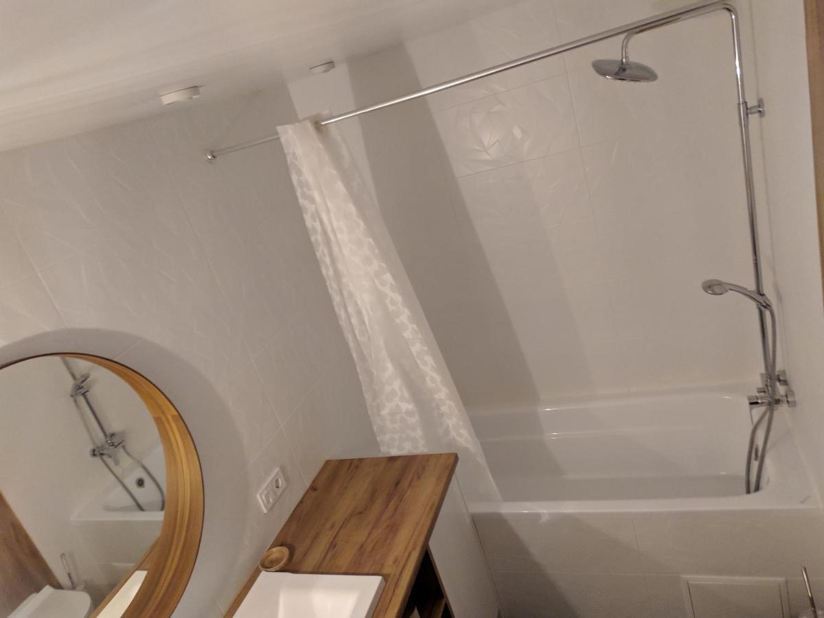 Cozy 75 apart in Center - 2х комнатная квартира в Центре Кропивницкого Кропивницкий Экстерьер фото